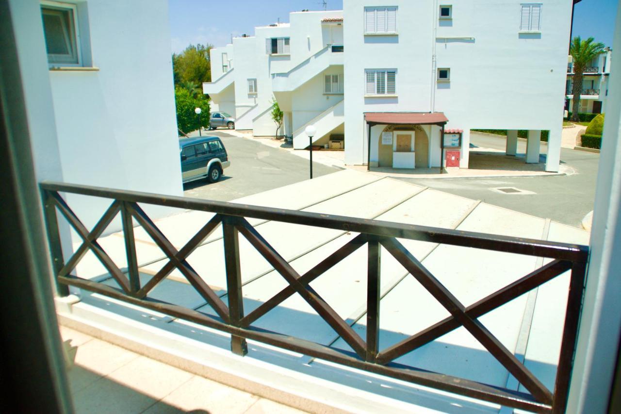 Yiallos Village Apt. A101 Meneou Exterior photo